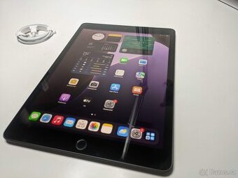2019 Apple iPad 7. generace 10,2" MW772LL/A 128GB a pouze W