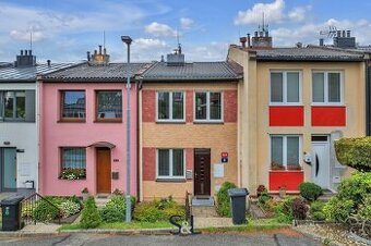Prodej řadového domu 3+1, 82 m2, s terasou, zahradou a krásn