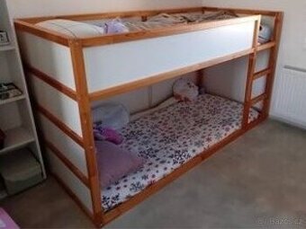 IKEA Kura + baldachýn