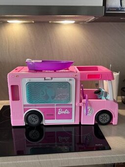 Barbie karavan