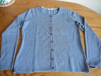 dámská či dívčí trika s dlouhým rukávem