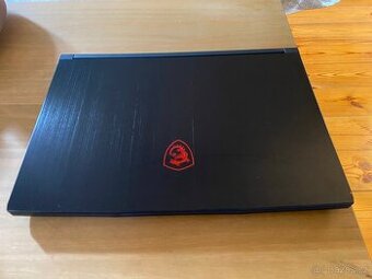 Prodám Herní Notebook MSI GF63 Thin 10SCXR