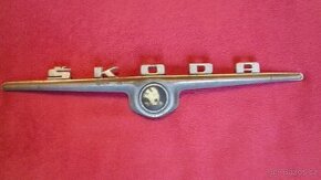 Škoda MB 1000 - Znak předního čela.