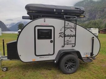 Hero Ranger Columbus + střešní stan James Baroud Evasion XXL