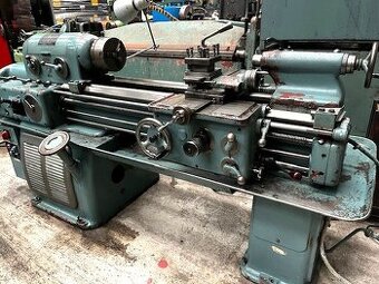 Hrotový soustruh SV18R/1000