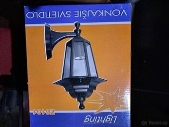 Retro venkovni lampy dva kusy.