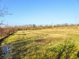 Prodej pozemku k zástavbě na Mělníku