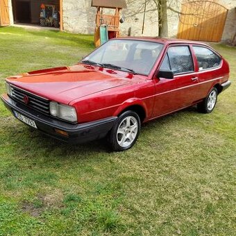 Vw Passat b2 1984,stk 03/27, pojistka 200 kč rok