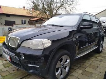 BMW X5 e70 lci 40d díly