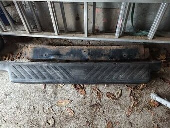 Ford Tranzit 2007 - zadní nárazník