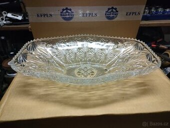 Skleněná mísa - broušené sklo 36x24cm