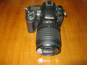 Nikon D 7000  Nikon Nikkor AF-S 18-140;mm VR DXs objektivem
