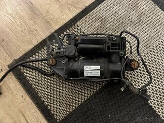 Vzduchový  Kompresor Odpružení Audi Q7