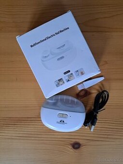 Elektronická manikúra