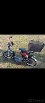 Moto koloběžka,motokolo