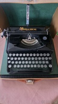 psací stroj značky Mirsa Ideal.