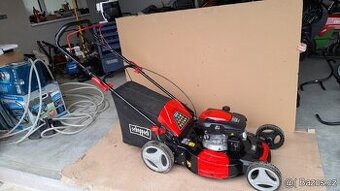 Benzínová sekačka s pojezdem Scheppach 51 cm