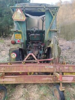 Obraceč a shrnovač sena