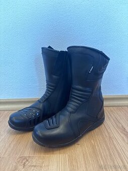 Dámské motorkářské boty