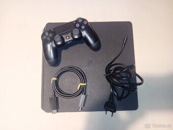 PS4 Slim 500GB + Hry & příslušenství