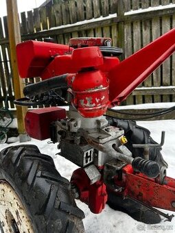 Malotraktor Robí 151.