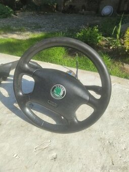 Volant Superb 1