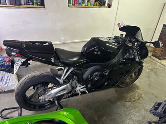 Honda CBR 1000rr Fireblade