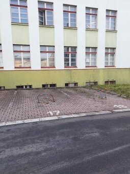 Pronájem parkovacích míst - Pardubice - Semtín, ev.č. 00182