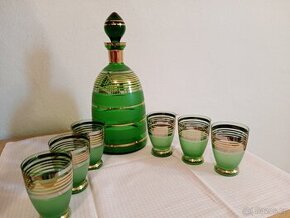 Sada karafa a sklenky
