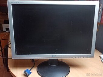 LG monitor 19" - 1