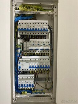 Elektrikář