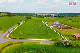 Prodej pozemku k bydlení, 8217 m², Rochlov