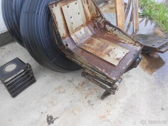 sedacka na traktor