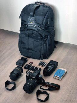 Zrcadlovka velký set – Sony A55 +2objektivy +Metz +batoh