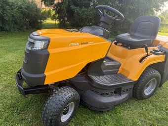 Traktor Stiga 3084H