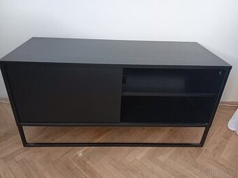 TV stolek