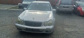 Mercedes C 2.0 benzin