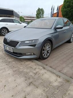Škoda Superb 3