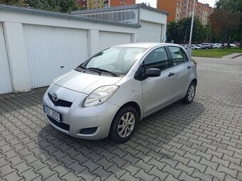 Toyota Yaris 1.0 vvt-i 71715km