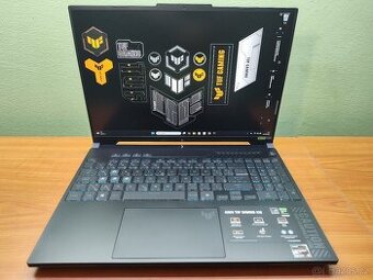 Kovový TuF A16,RTX-140w-Mux,Ryzen 5-7535hs-4,5 GHz,DDR5,1TB