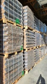 Brikety tvrdé válce dub.7.9kč.Pelety.podzim akce.dop.zdarma