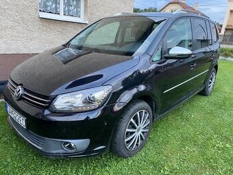 Volkswagen Touran 2.0TDI 103kw Bi-Xenon,Navi