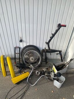 Babetta 207