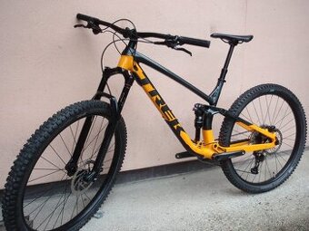 Téměř nový Trek Fuel EX 5