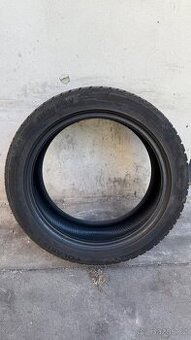 Prodej zimní pneu Barum Polaris 5 215/50 R18