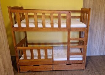 Dětská patrová postel