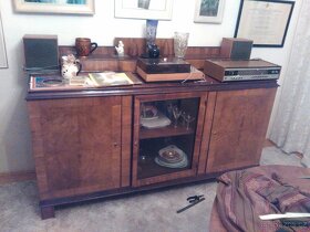 Nábytek z 40. let 20.století