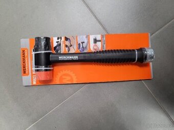 Multifunkční kladivo