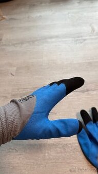 Pracovní rukavice velikost 10