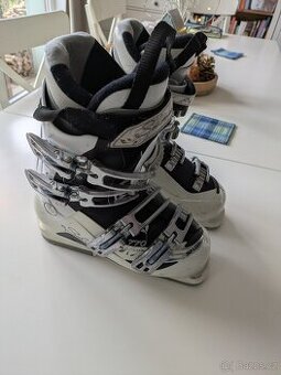 Dětské lyžáky velikost 23,5 (EU 39)